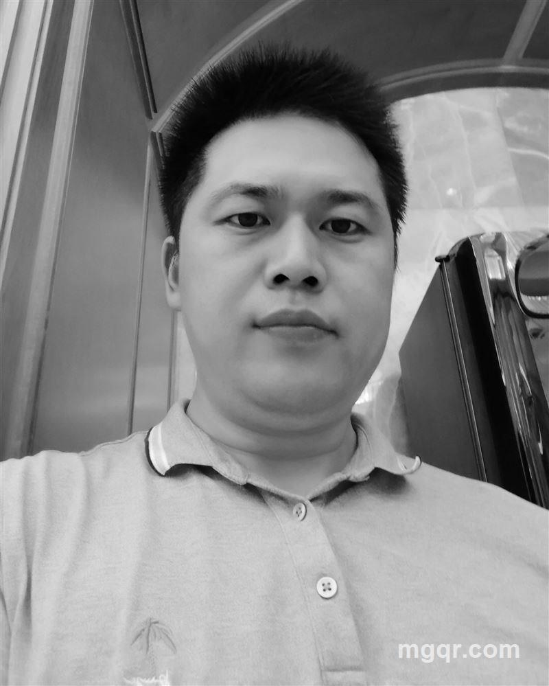 色色的鱼的头像