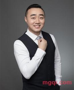 飞翔的知更鸟的头像