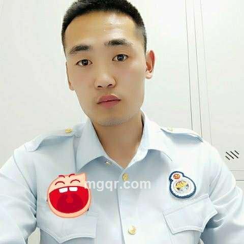 强壮男孩的头像
