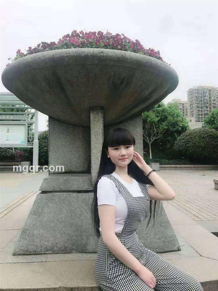 青丝红颜的头像