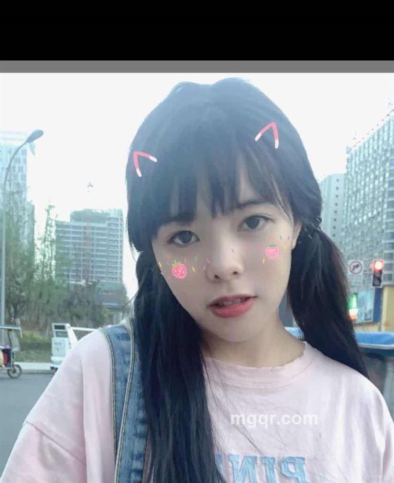 开心糖糖的头像