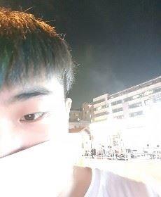 十一点以后的头像