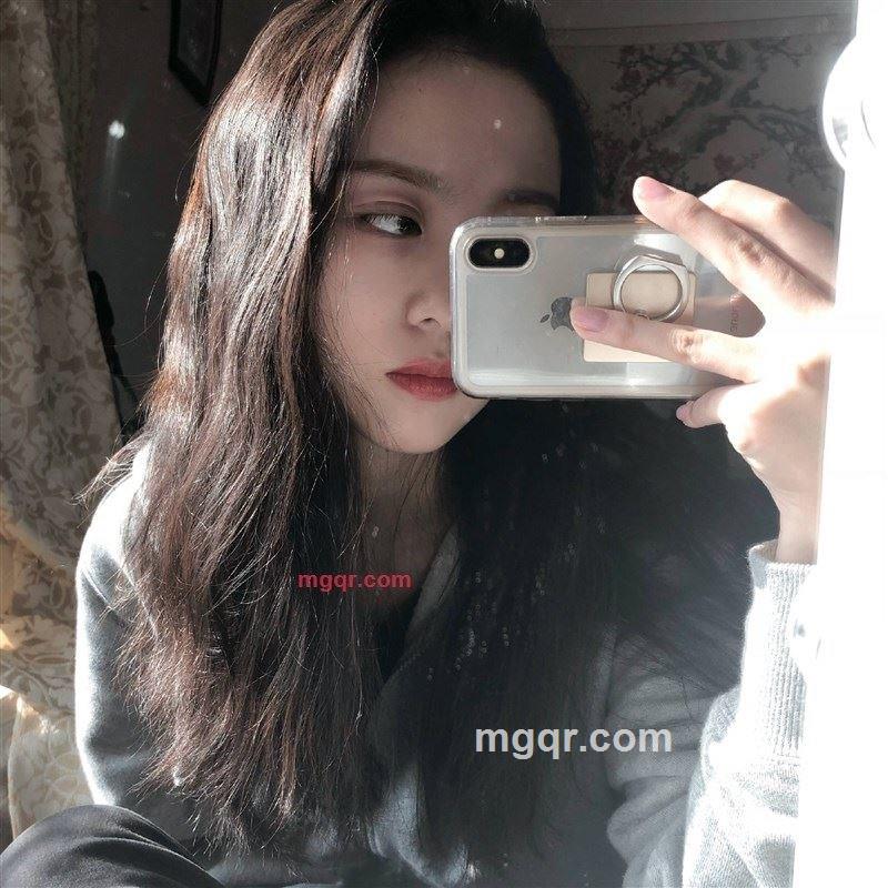 菠萝菠萝蜜的头像