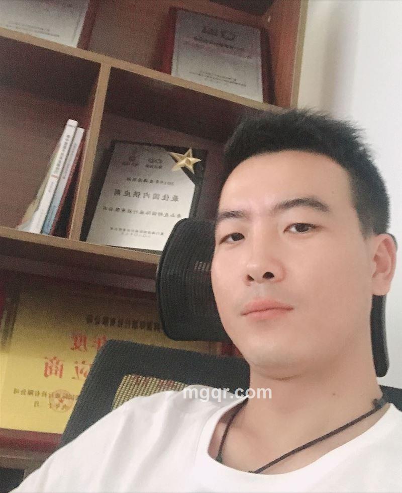 _陨 之 墨_的头像