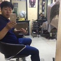 渣l叼烟抽寂寞的头像