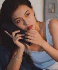 美美的猫呀的头像