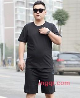 站在街对面的暖男的头像