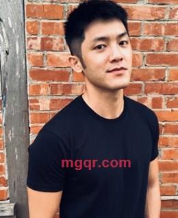 烟火中尘埃的头像