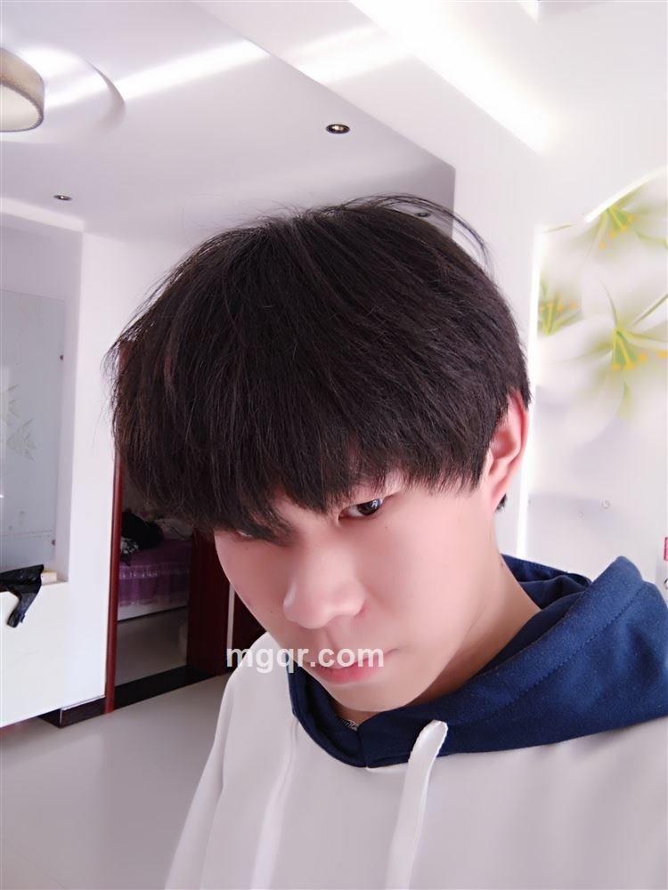 随便玩玩的头像