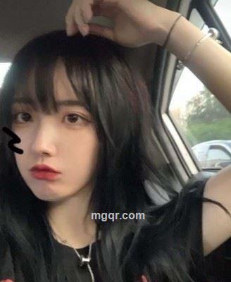 草莓果酱??的头像