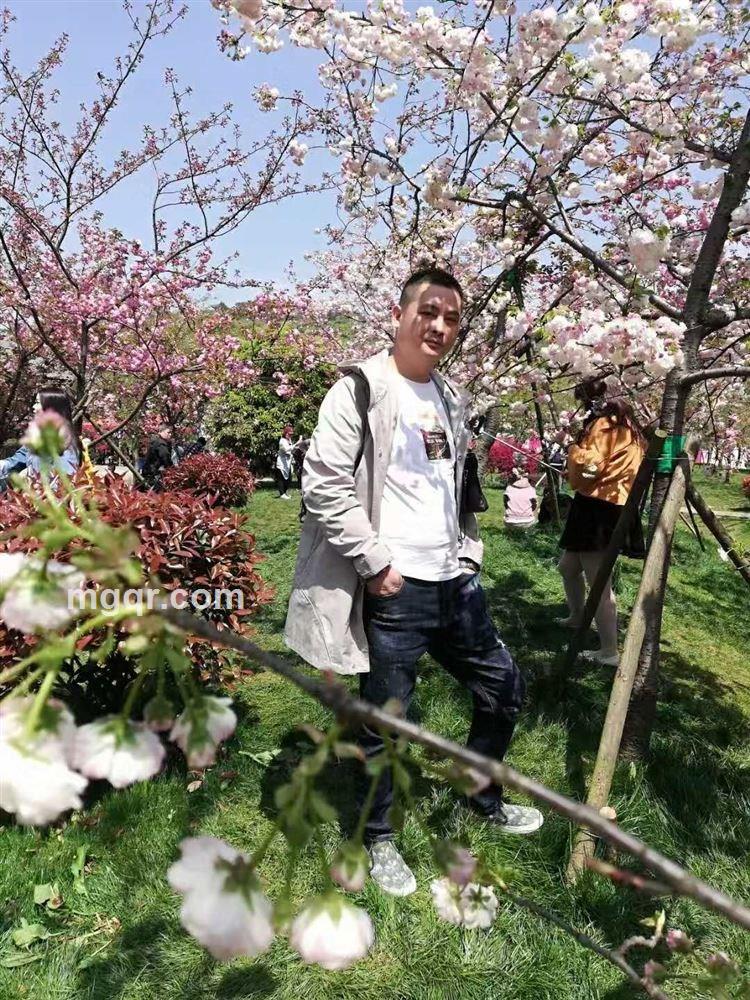 激情四射的头像