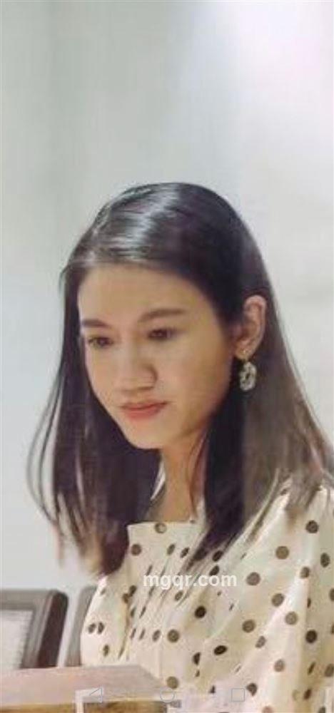 黎心怡是个臭婊子的头像