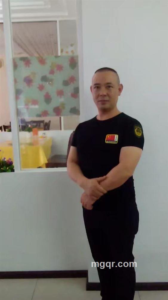 沙漠月亮的头像