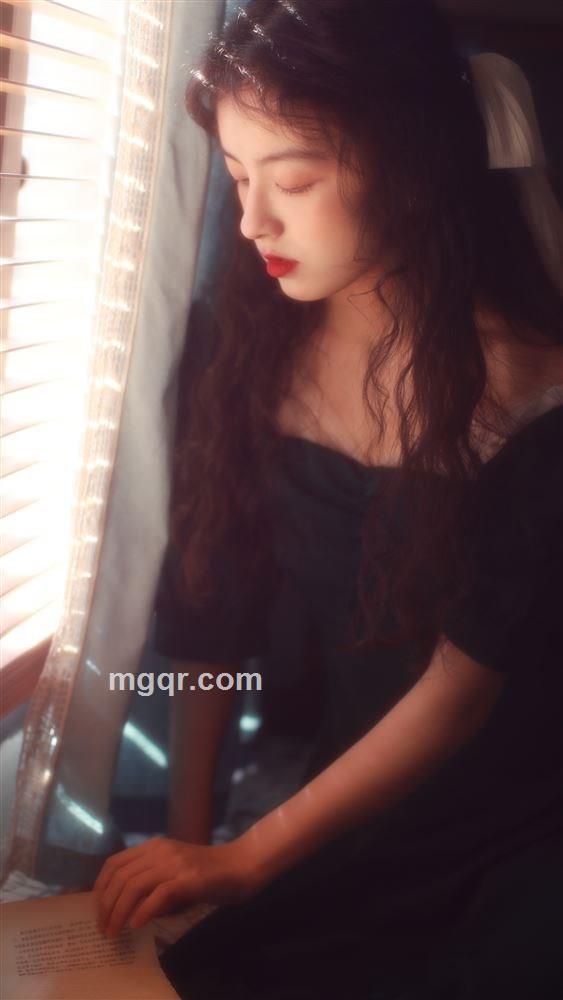 落单的红卫兵的头像