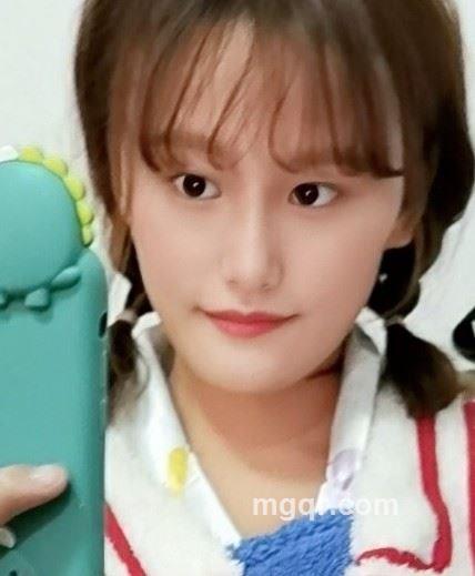 雨露花香的头像