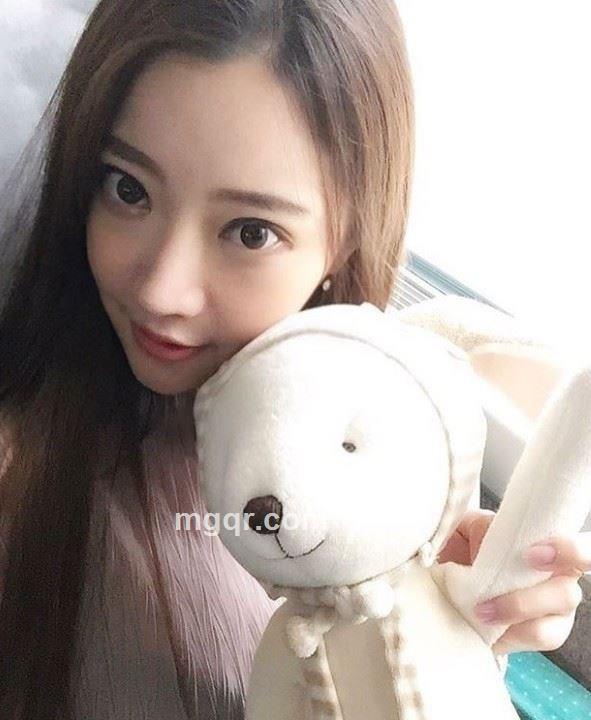 爱吃香蕉得小甜甜的头像