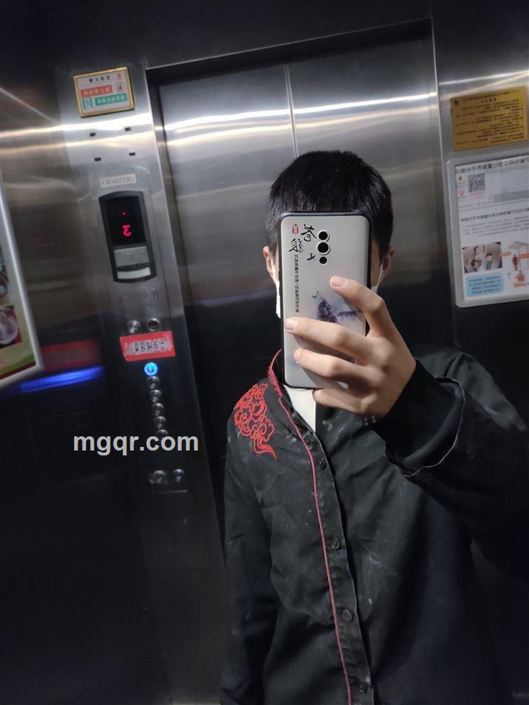 晚上运动运动的头像