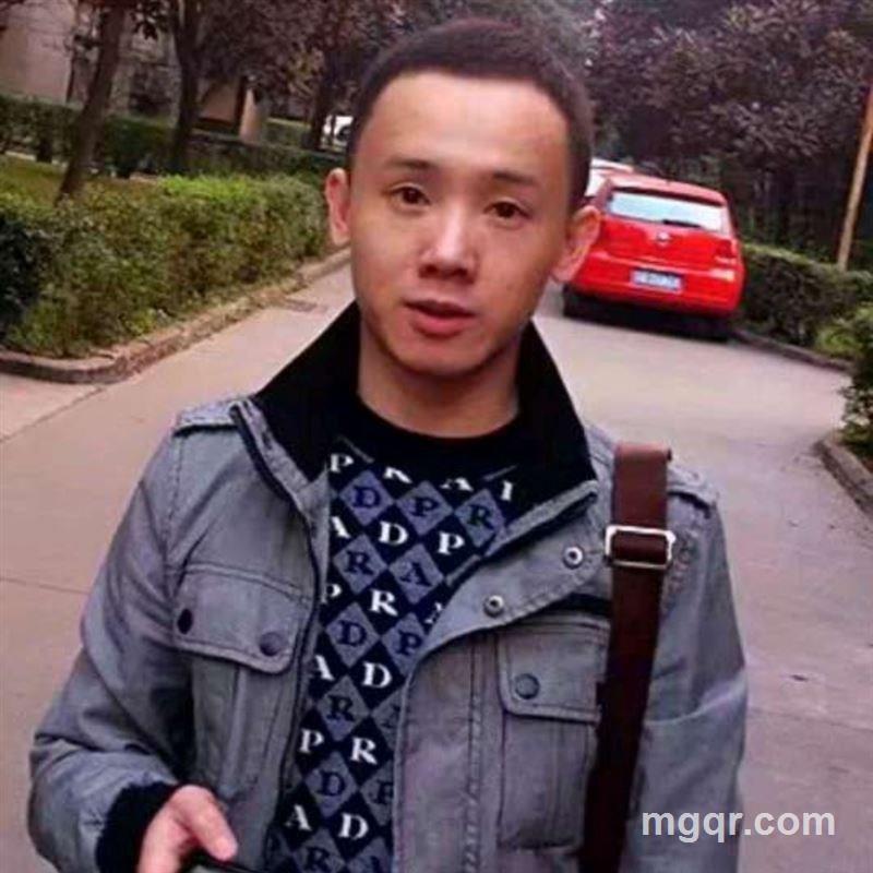 蓝色空间的头像