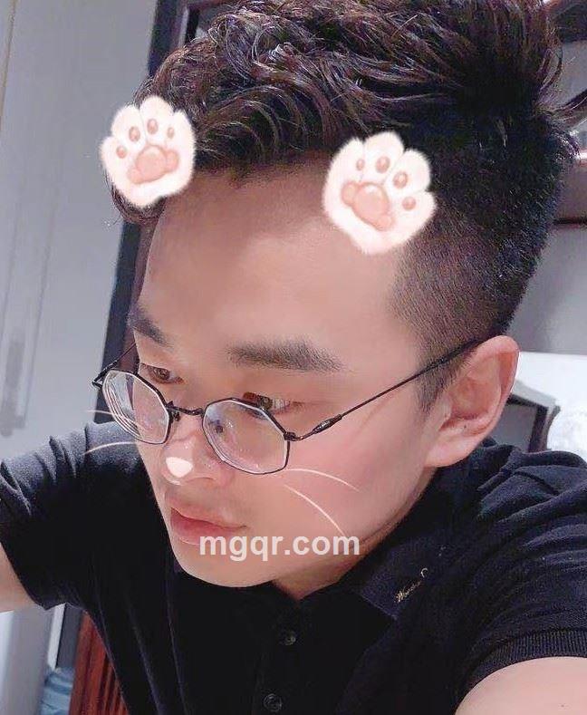 生活需及时行乐的头像