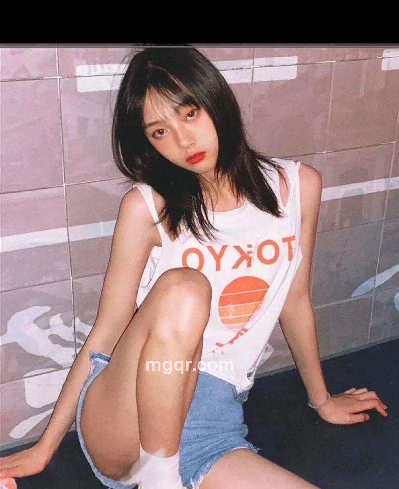 迷惑兔兔??的头像