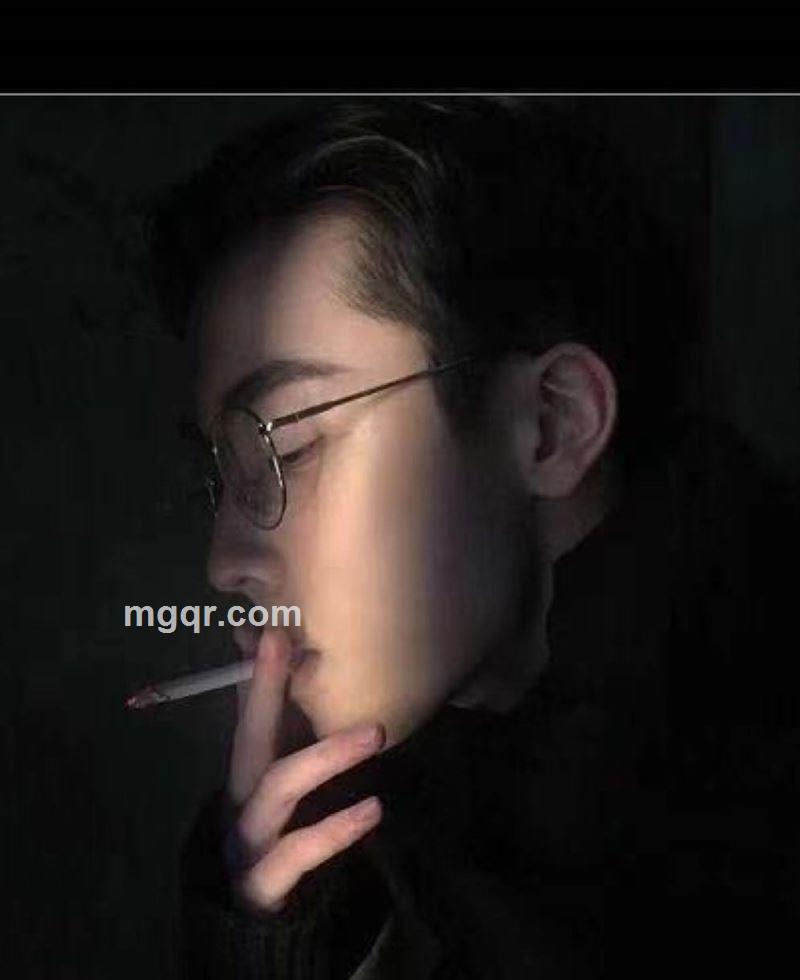 尼古拉斯奈斯的头像