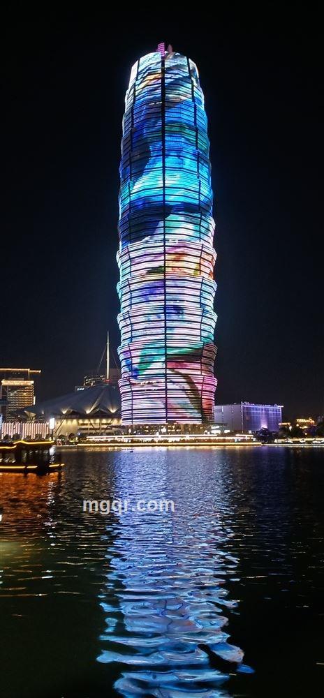 帅气的小哥哥的头像