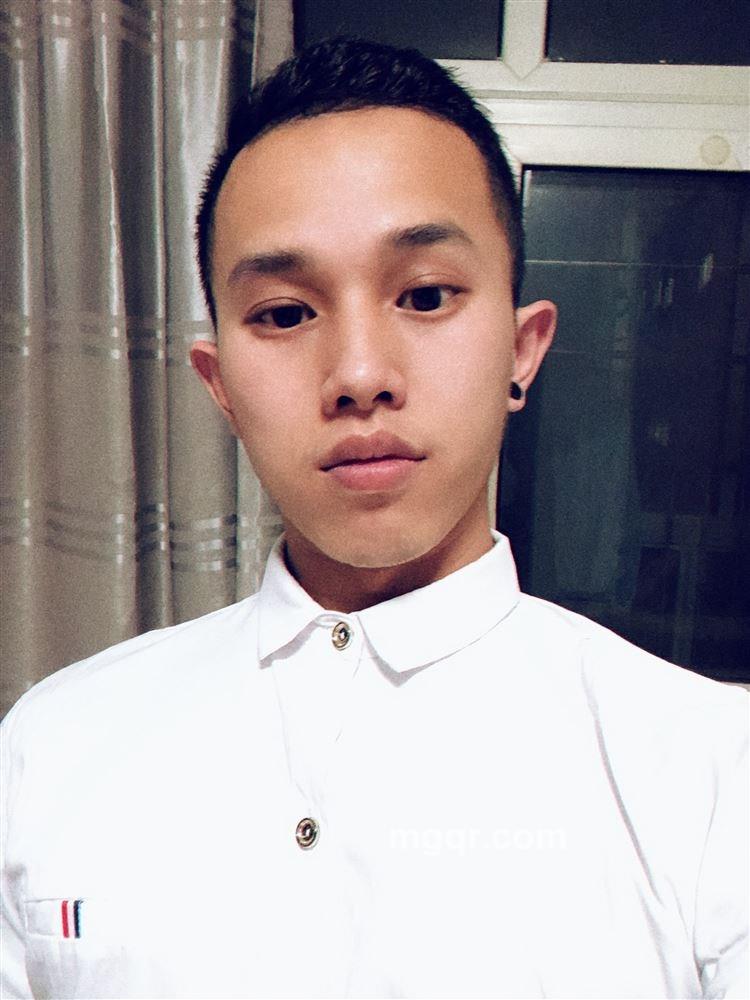 我爱六九九的头像