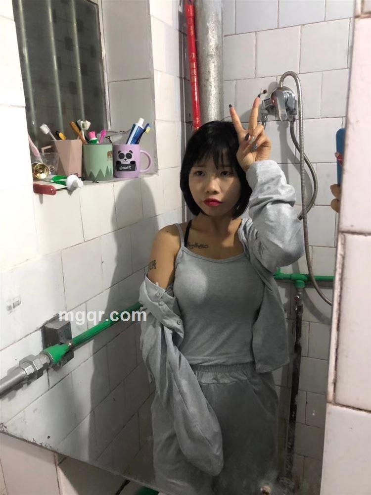 找有钱人包养的头像