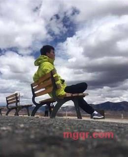 盐水冰块的头像