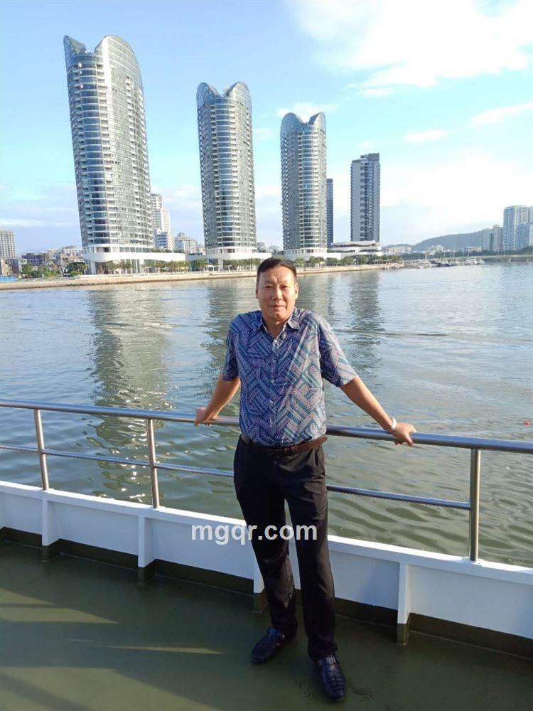 诚信天下的头像