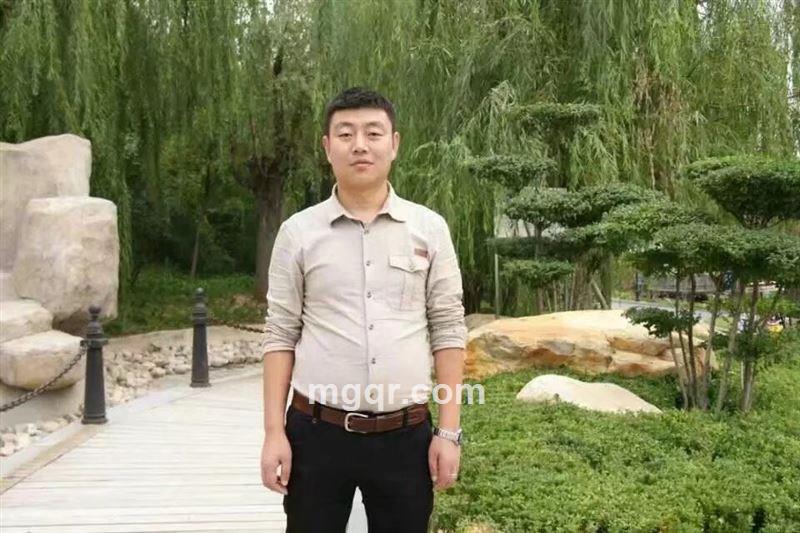 大叔还年轻的头像