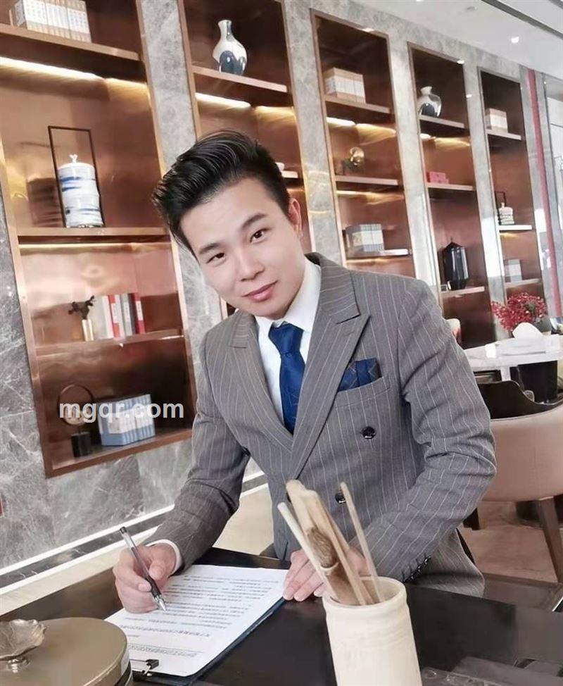 匠子装饰的头像