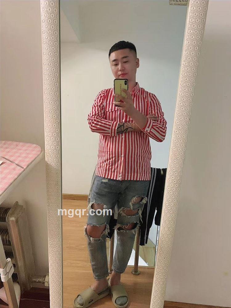 只谈情不说爱