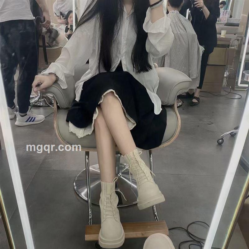 借个抱抱的头像