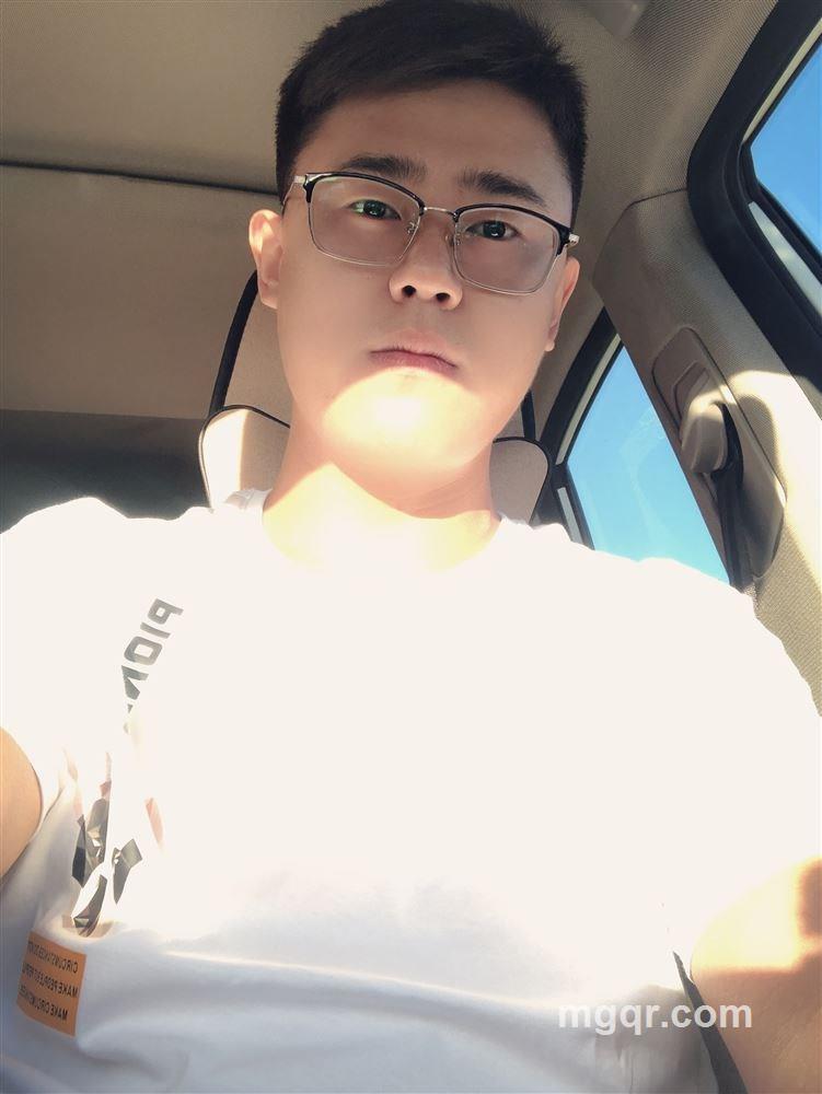 一别两宽的头像