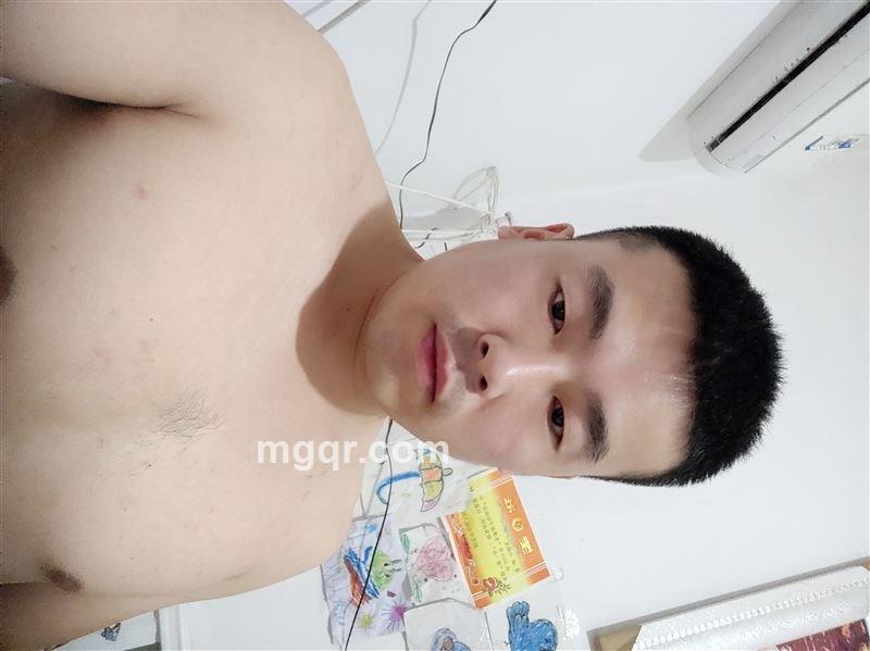 空白的头像