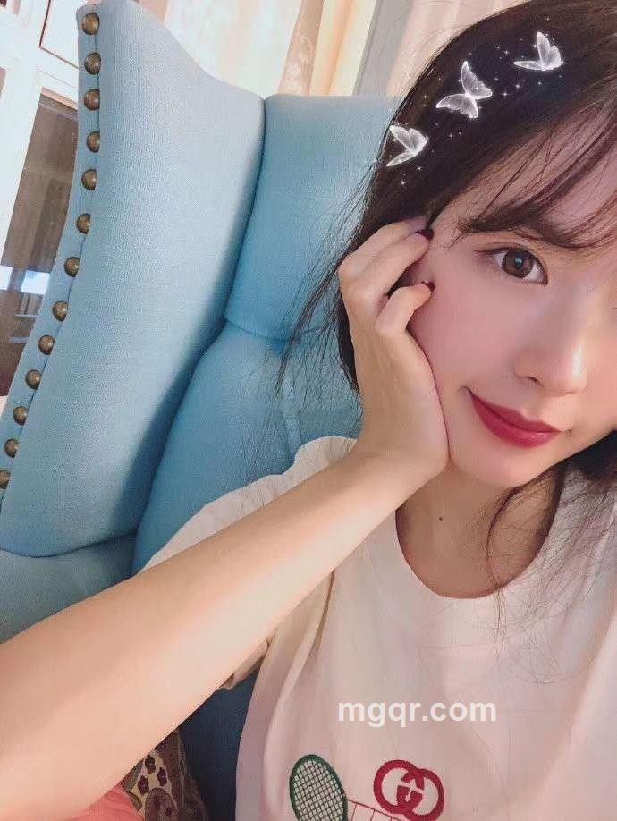 红枫叶子的头像