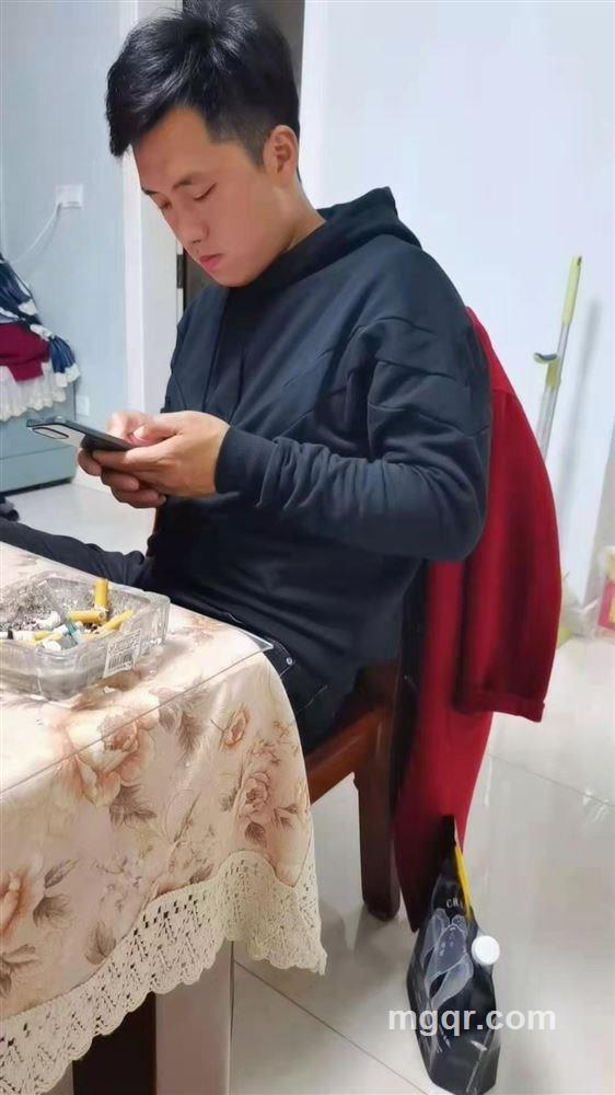 那天那片玉米地的头像