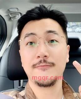 静候佳音啊的头像