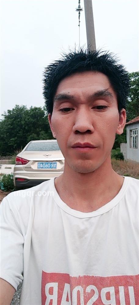 过客黑鹰的头像