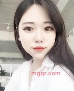 小月亮明月的头像