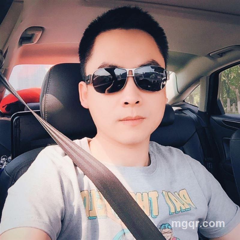 点烟抽悲伤的头像