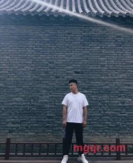 北境布衣的头像