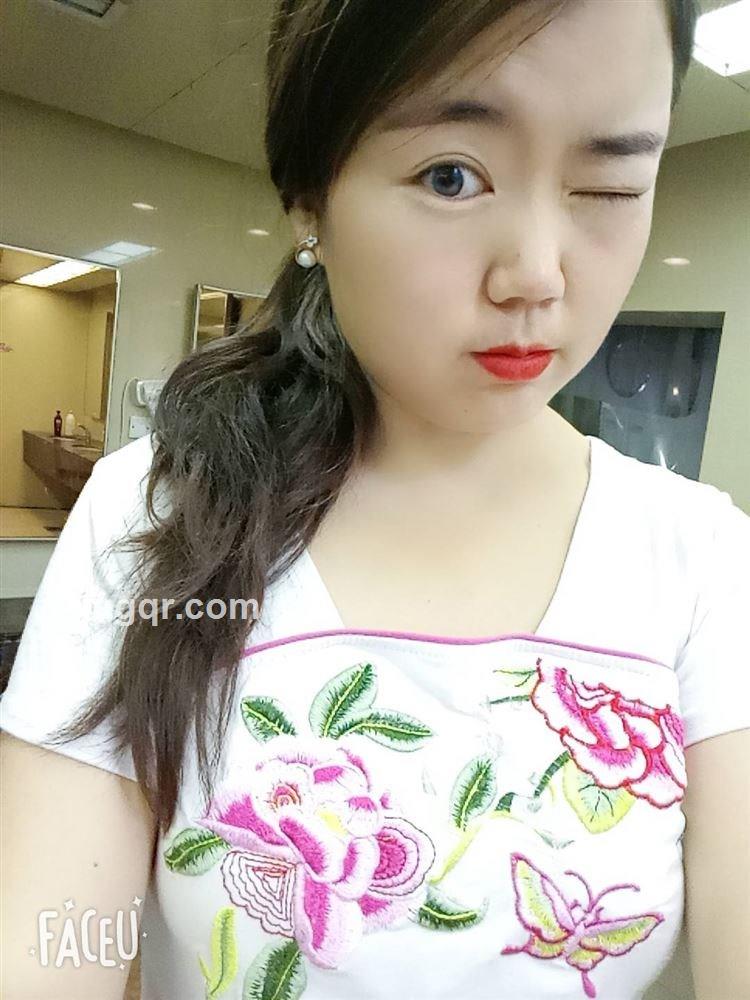 美人如玉女的头像