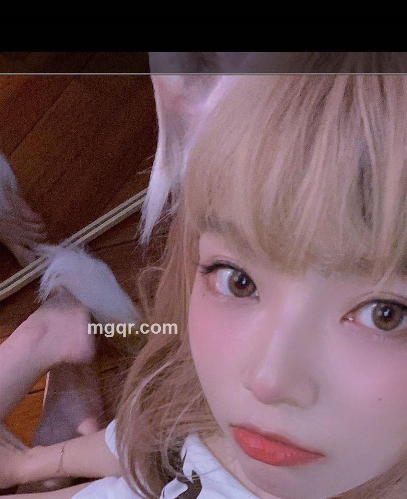 感性的粉兔子的头像