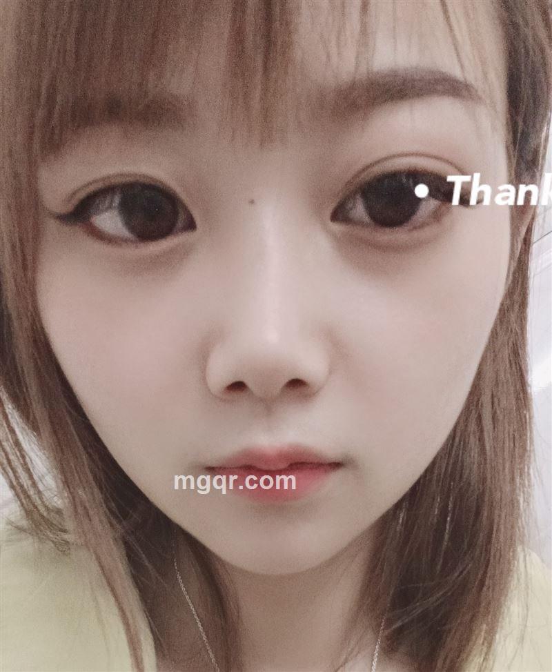 依伊的头像