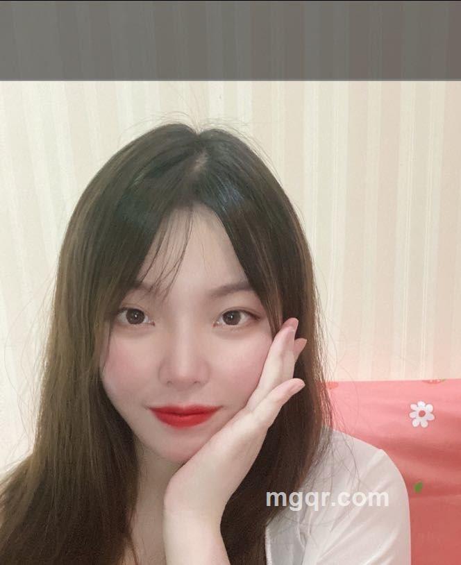 岁岁照海棠的头像