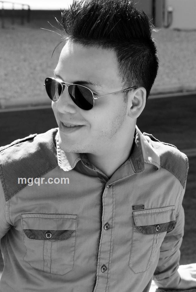 烈焰雄姿的头像