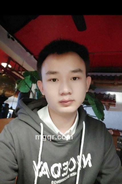 不苟言笑的头像