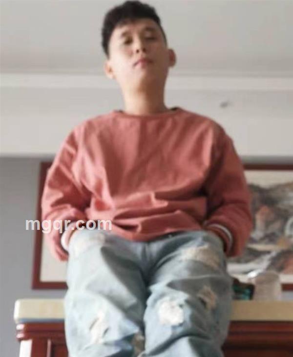 哥特成的猫的头像